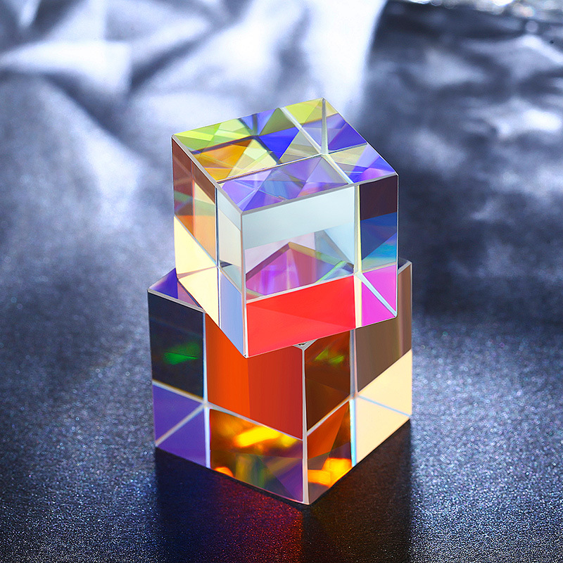 optical prism (၃)၊